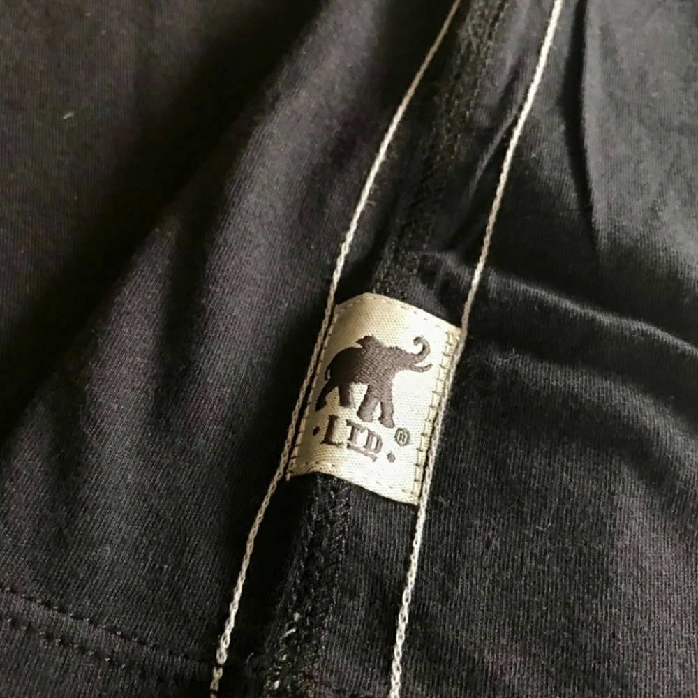 Trunk Ltd Posion Tee Shirt Skull Smoking Joint - Picture 4 of 8